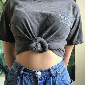 very soft and comfy grey tee shirt